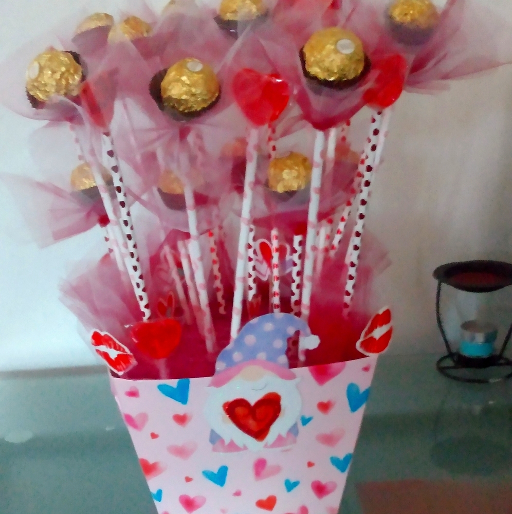 Valentine's basket